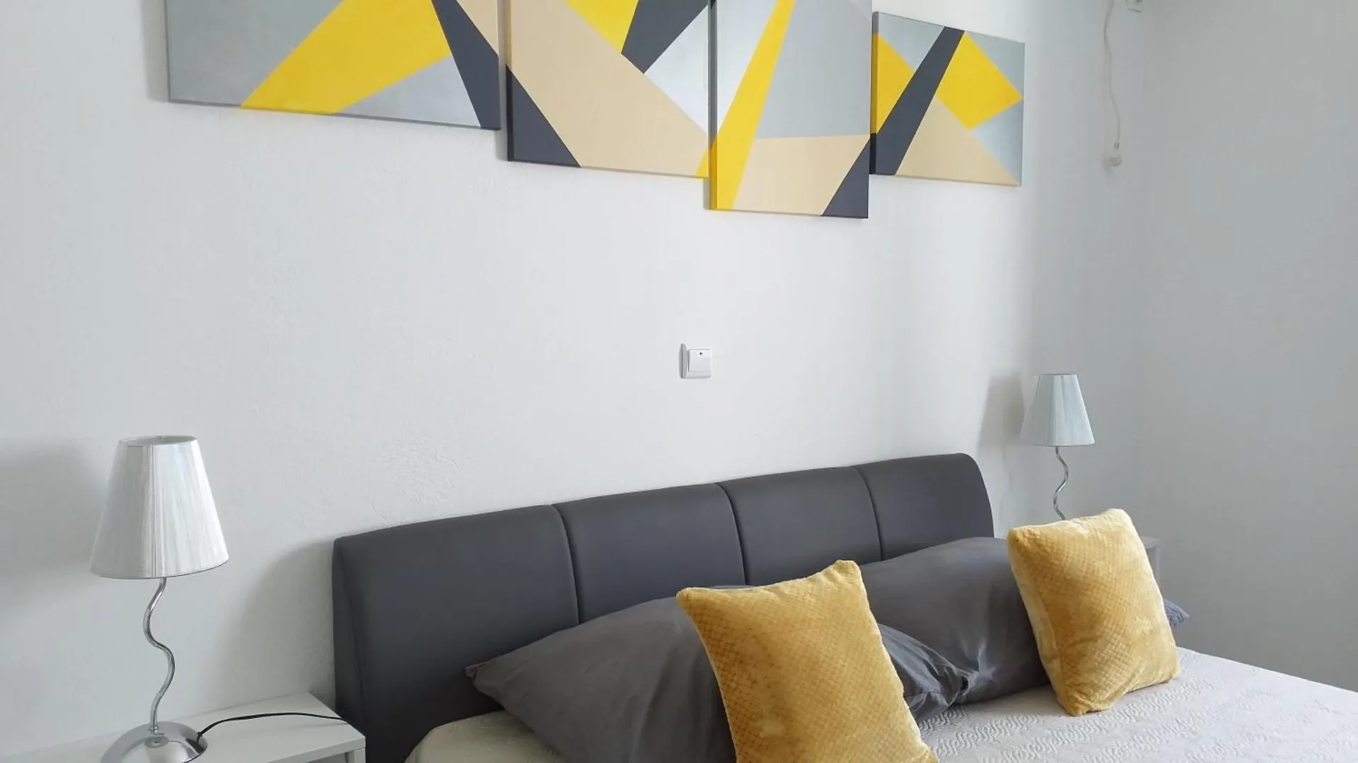Rava Art Amphora Studio And Room Гостевой дом